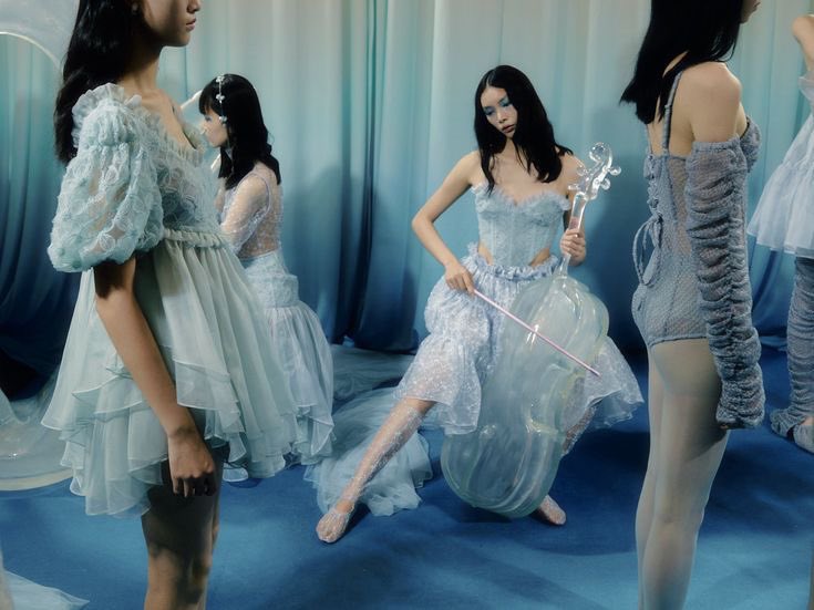 phanciclub's tweet photo. Love Gen 러브젠 The 6th Album  
〖AMBUSH〗 

➫ 2023.09.26

2 Versions : Sinners ver. &amp; Ice Flower ver. 

ICE FLOWER VER. CONCEPT PHOTOS

https://t.co/V83jFkyEQM…
#러브젠 #lovegen https://t.co/pR1WrNM3M8