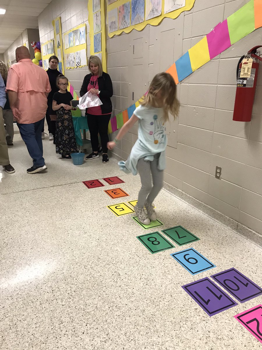 JES Media Center tweet media