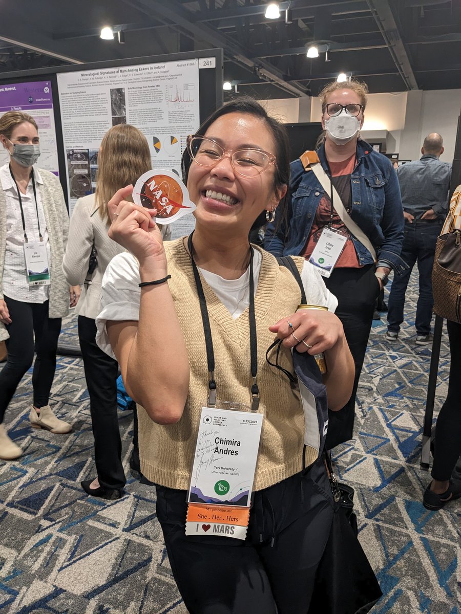 SpaceWicca's tweet image. Stickies Poster time!! #lpsc2023 
Thanks for stopping by @RocksNRockets ✨