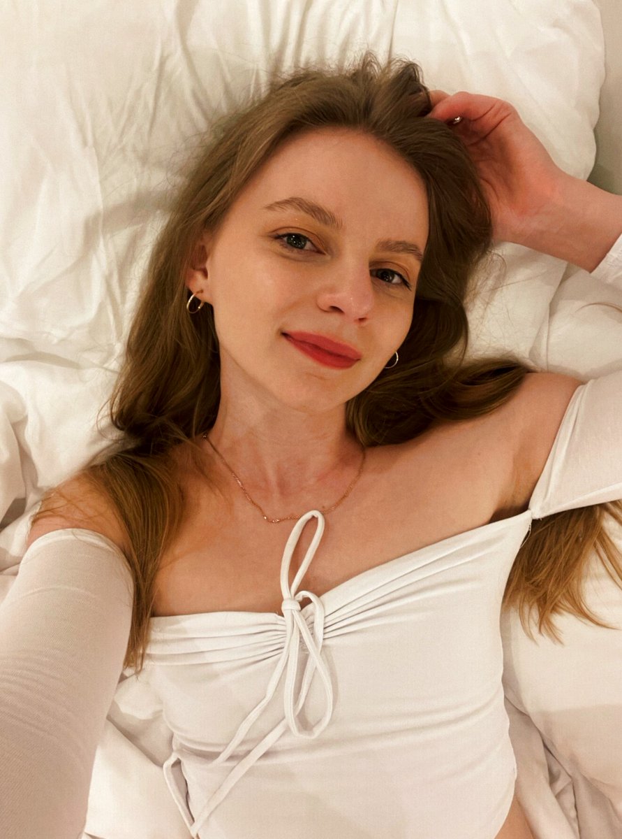 CaseyshyCutie's tweet photo. what are your wildest thoughts? Follow the link in my BIO to see more spicy content 🔥
#onlyfans_girl #onlyfansFree #Only18 #onlyfanspfomo #spicycontent #freeonlyfans #girlsonly #onlyfansbabe  #onlyfans https://t.co/Co8Sk3Q9Ak