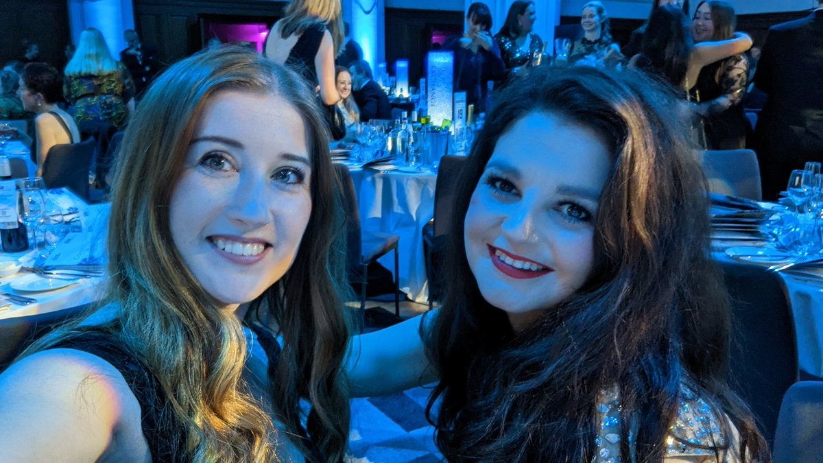 When you're having so much fun at the #cornflowerball that you lose track of time and end up leaving half an hour later than you'd arranged for your husband to pick you up 🙈 
#sorrysteven <a href="/spinalinjuries/">Spinal Injuries Association</a> <a href="/ExchangeC/">Exchange Chambers</a> @JMWInYourCorner
