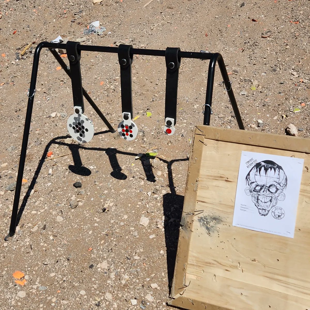 RoyJr4753's tweet photo. Spent some time at the shooting range this week. https://t.co/xmLjADcCIm