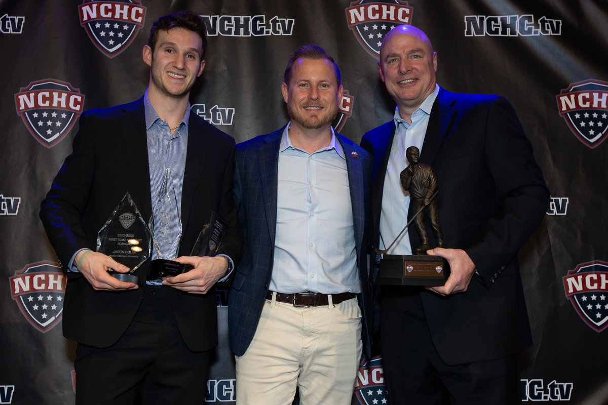 WMUHockey's tweet photo. All smiles from the NCHC Awards Ceremony!

📸 @HockeyPicsJim 

#BroncosReign https://t.co/H2gXbLePRo