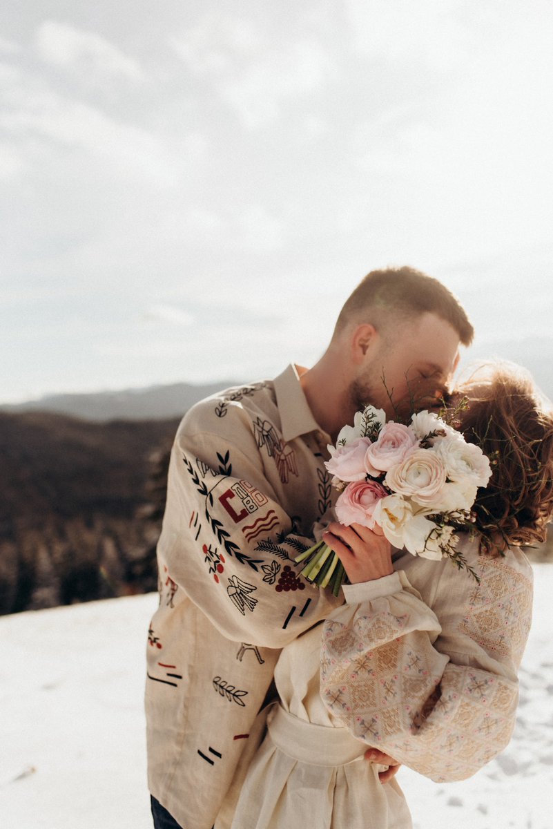 dreamwedcover's tweet image. I would rather share one lifetime with you than face all the ages of this world alone.

#weddingplanning #weddinginsurance #weddingprotection #dreamwedding #luxurywedding #dreamweddinginsurance #weddingideas #brideandgroom
