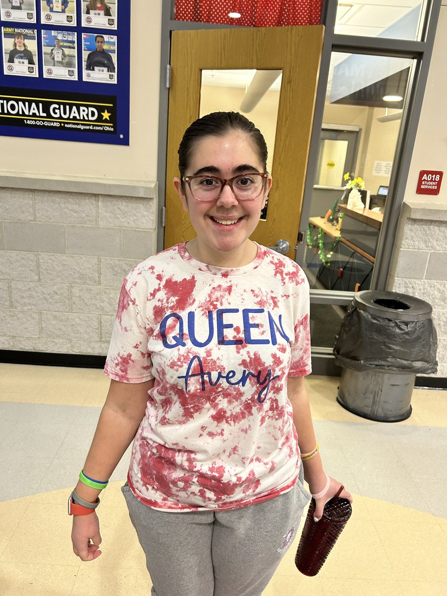 KenChaffin's tweet photo. AVERY!!!! Never been a more accurate T-Shirt….. You are most definitely our Queen, Avery. #ALLLM #PTBM @MrsKRMorgan @spwillia @MHS_Monarchs https://t.co/YNwBSCbPzL