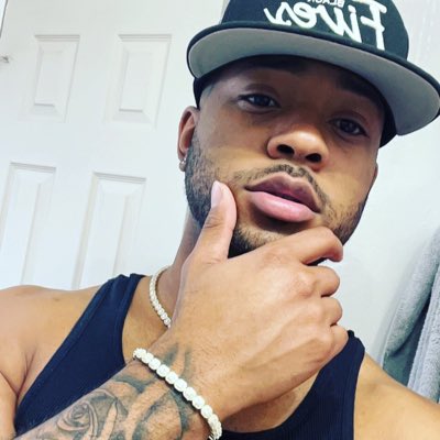 kwr_therealest's tweet photo. #NewProfilePic https://t.co/wlIqgyS4rp