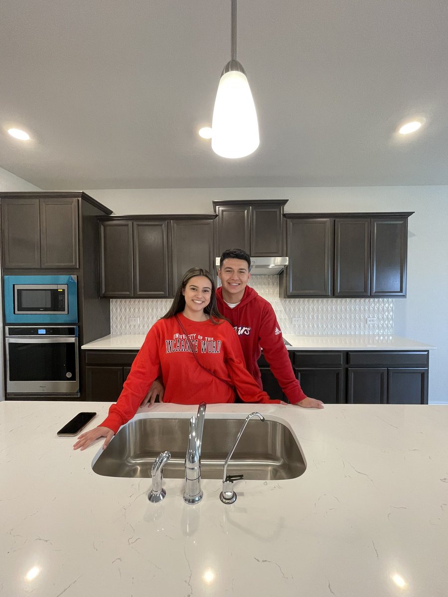 CoachCasias's tweet photo. Excited and blessed to share that my Fiancé and I purchased the home of our dreams at 22&amp;23 years old! Can't wait the endless memories to come.
Welcome to the Casias Household! https://t.co/3tKS8crAeD
