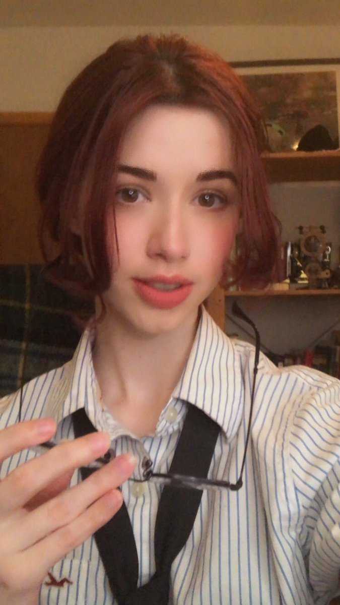 Ancient_Soull's tweet photo. I did a quick closet cosplay/ outfit inspiration of Evie from The Mummy right before stream. I felt super cute in it seeing the outfit all together. 🥺 https://t.co/B4OWaYmw1A