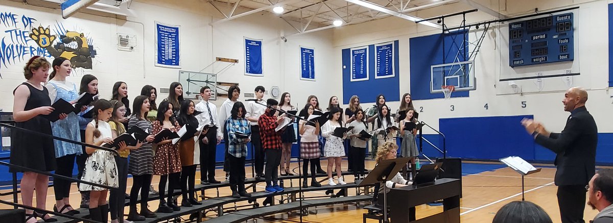 FieldParkPE's tweet photo. Another great performance! @JJHSingsBuda @JeffersonJH68 https://t.co/xRc3uqrib6