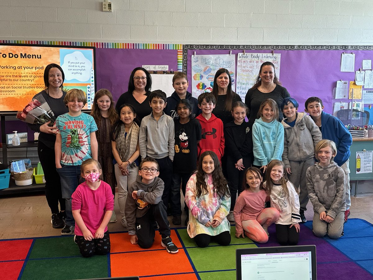 RoseMarzinotto's tweet photo. Congratulations to Live Oaks School 3rd Grade Teacher Kristine Torreso, CT PTA Elementary Teacher of the Year!  A well-deserved honor for an Owlmazing teacher! 👏❤️ https://t.co/Cib9yMIAS7