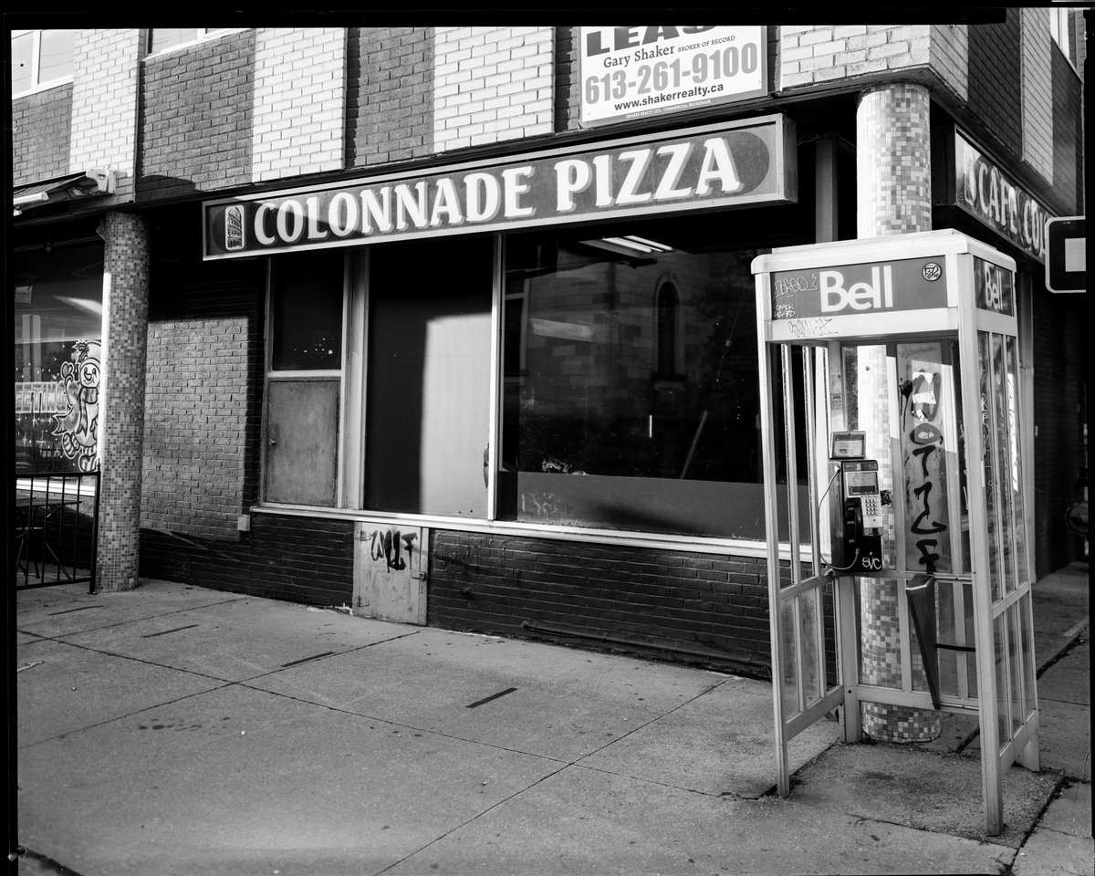 This should have been among the first phone booths I shot as its the home of my take out pizza of choice. Also Italian salad with chopped dill pickles. It's from early Dec, the film was in my developing backlog (Deardorff 8x10, 240mm f5.6 Nikkor W, @KodakProFilmBiz TXP320)