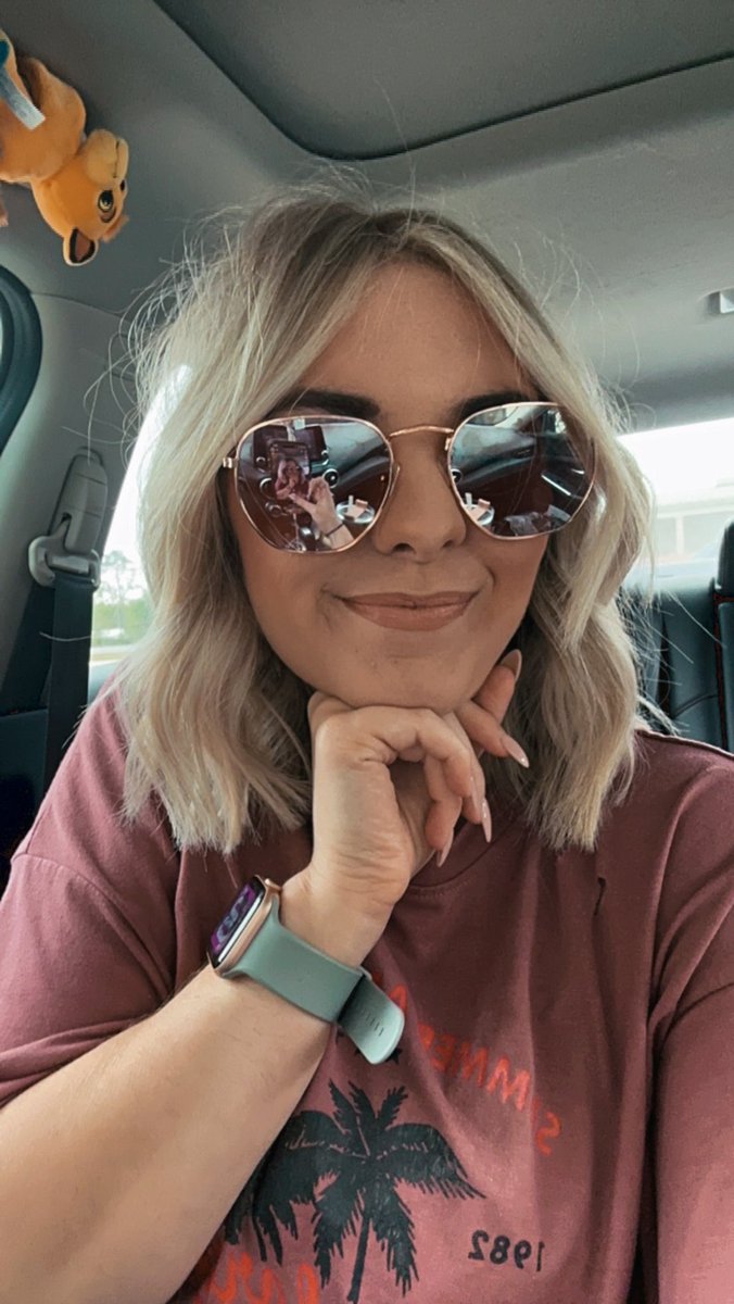 KennidyPeavy's tweet photo. 💇🏼‍♀️💇🏼‍♀️💇🏼‍♀️ https://t.co/nSRnEPaA8U