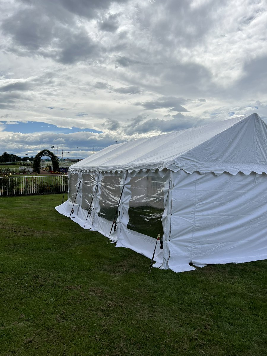 サッポロのビアガーデンも着々と準備を進めてます。