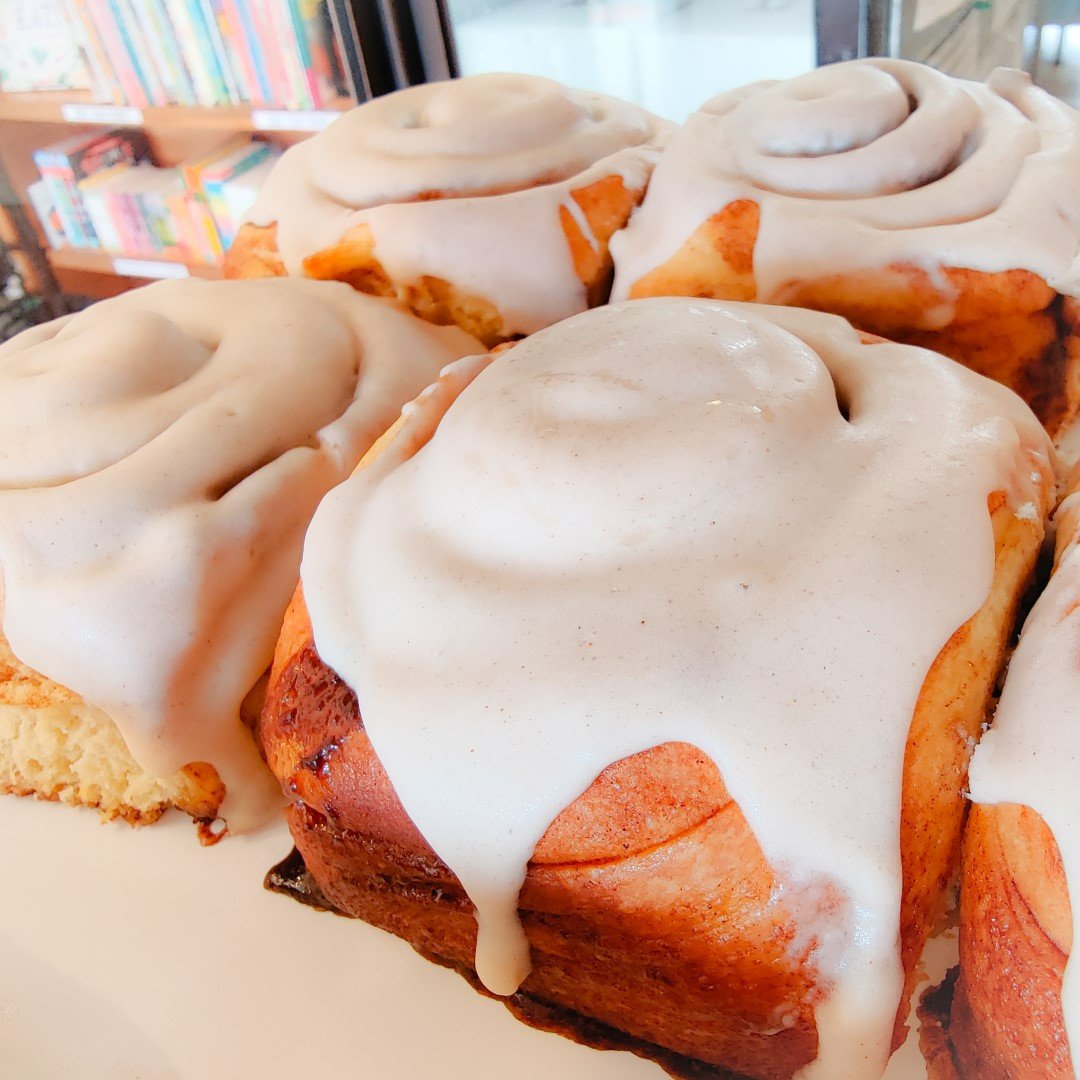 7ate9 Bakery tweet media