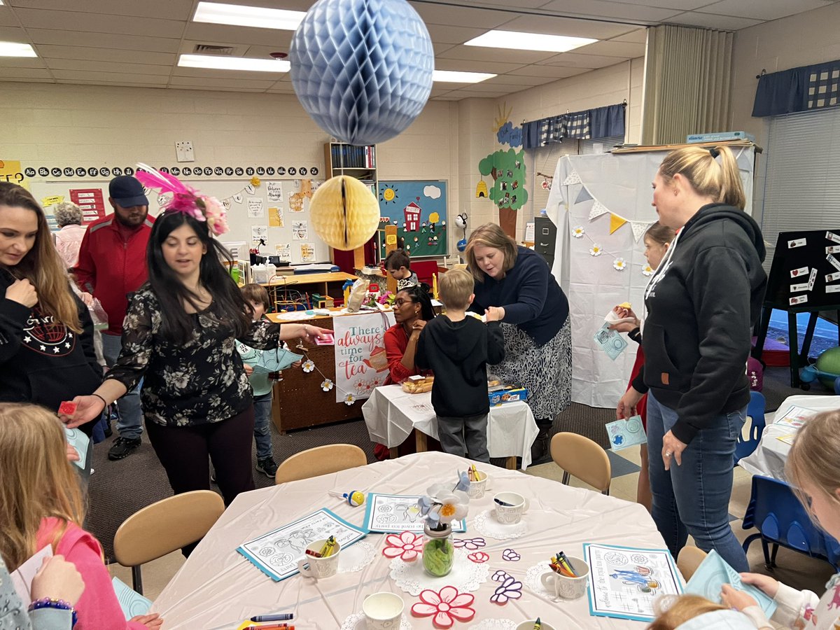 Fuquay-Varina ES tweet media