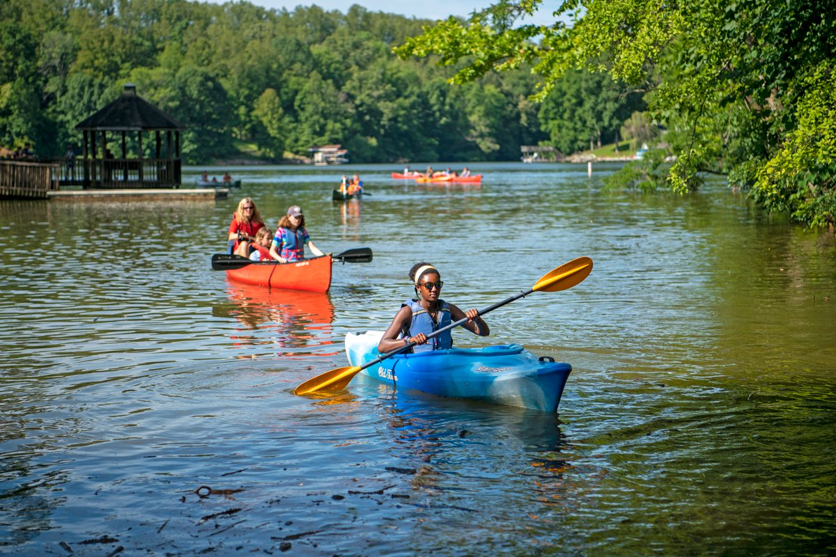 VACoopExt's tweet photo. It's time to sign up for #4HCamp this summer!🍀 ⛺️
Contact your local Virginia 4-H agent for all of the enrollment details.
➡️ https://t.co/4sSGUQMNqi https://t.co/G5juzAb5GZ