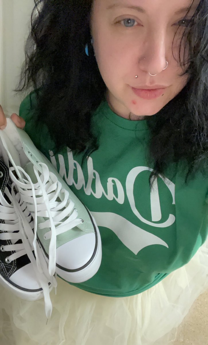 nerdybratdee's tweet photo. Almost st. Patty’s day…. Who needs a #daddy? https://t.co/wJ8IgXluqr