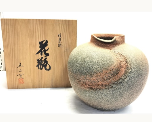 信楽焼 立山窯 銘「美杉」 10号 丸受口ハケ目 花瓶 花器 花入 花生