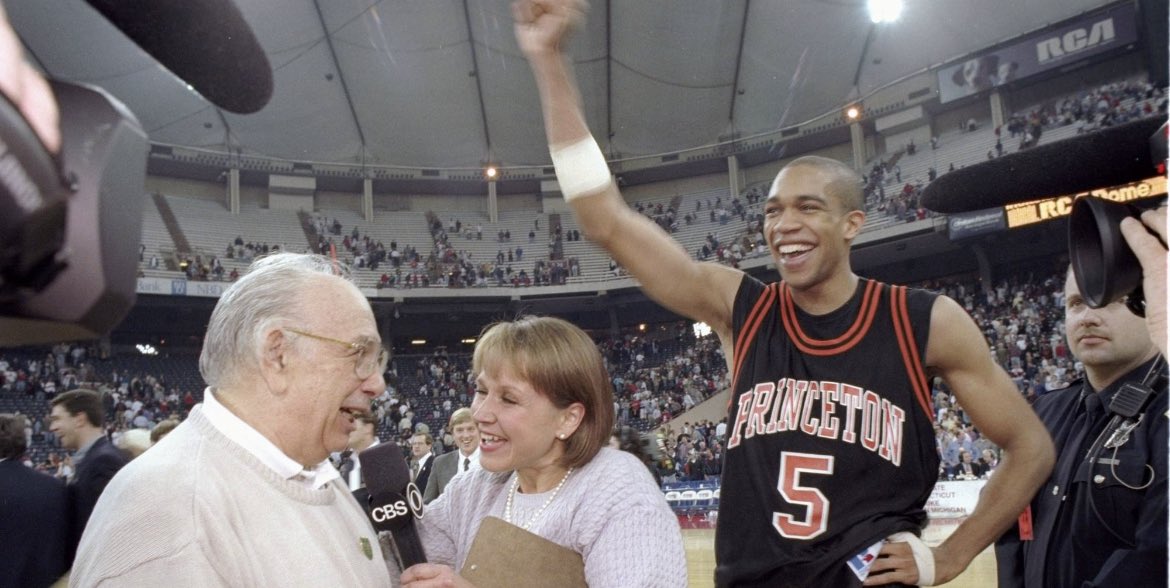 Max Lescano tweet media