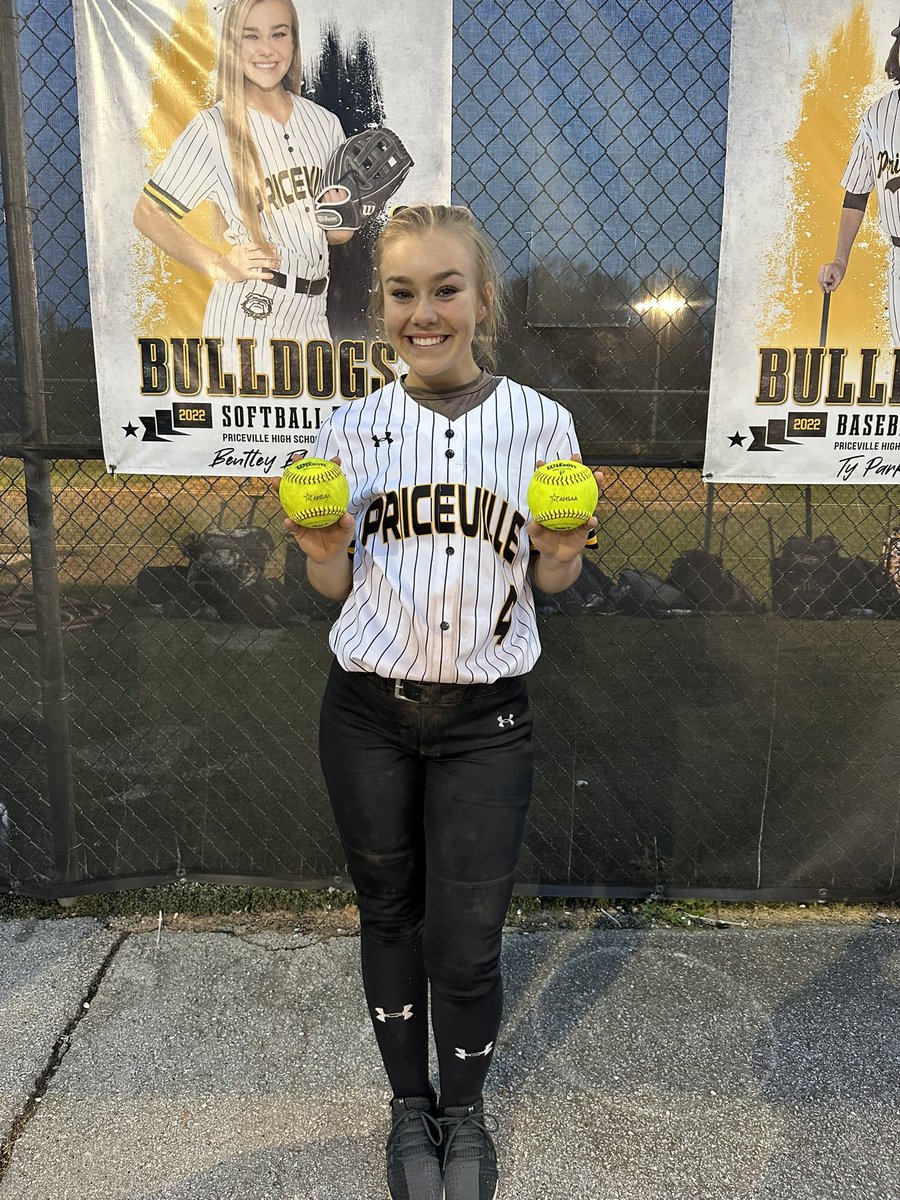 BentleyB2023's tweet photo. BIG AREA WIN over Good Hope today, 15-5!! So Proud of us!!! I had two bombs today, one 3 run and one 2 run!! #ouryear @PricevilleSB 🖤💛🥎 https://t.co/d55tzAmqgF