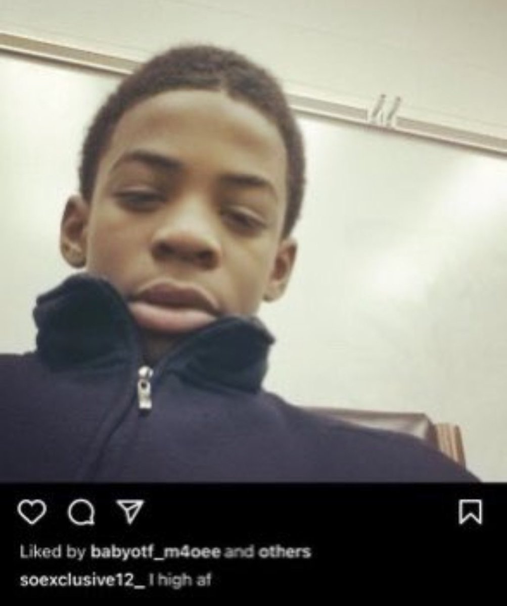 ᴅ ʀ ᴇ ᴡ tweet media