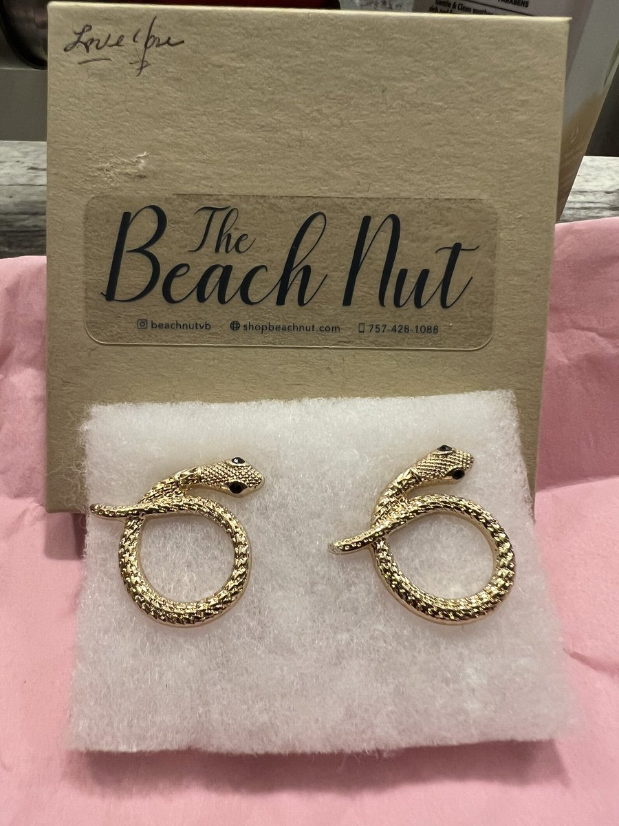 Tiffani-Dawn tweet media