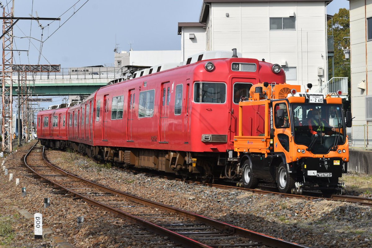 NNbH9VkRJxkmf0m's tweet photo. 名鉄ありがとう6002F
名電築港へ廃車回送
#6002F #廃車回送 https://t.co/phQ1pTguyj