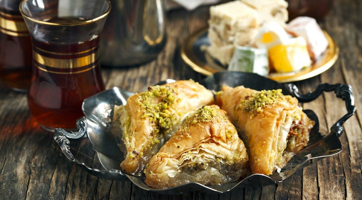 maltaee's tweet photo. @traderstewie This is why Iraqis and others can't consider it a meal without finishing it up with a desert and black tea! https://t.co/UY8zaC9l07