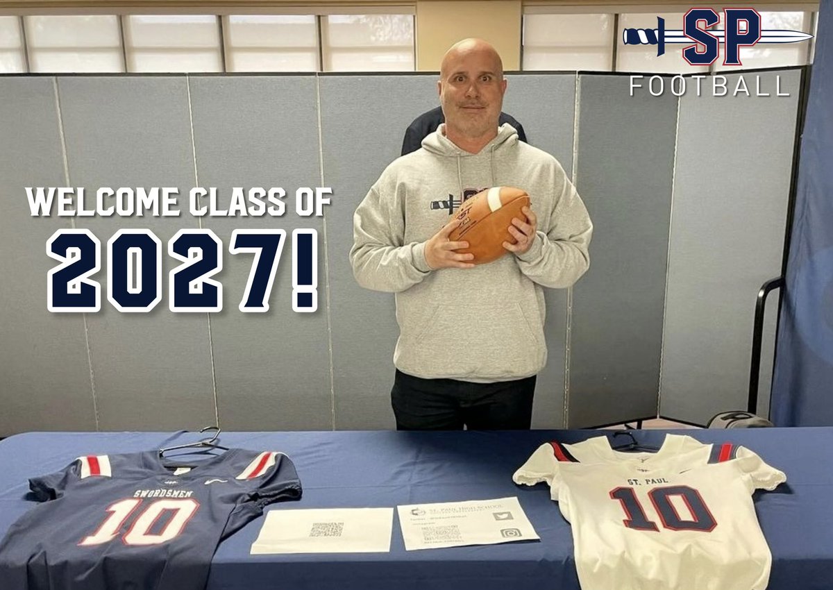 Coach Moschetti and the coaching staff enjoyed meeting the incoming freshmen last night and we look forward to seeing everyone at freshmen registration on March 25th. #BeASwordsmanToday