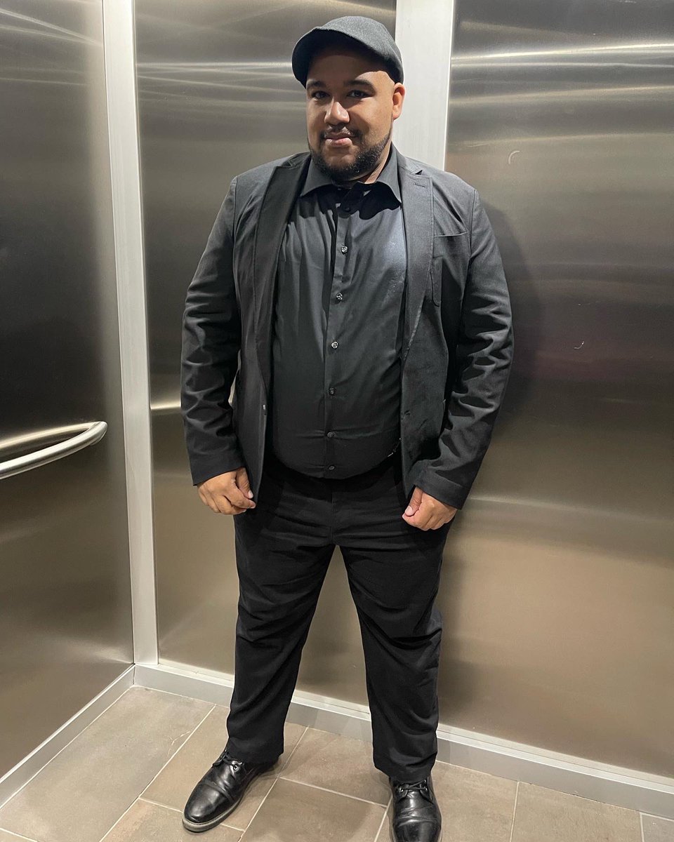 MmONYX01's tweet photo. Me: #5eight #280LBS #Sagittarius #CHI You: ? #Retweet and introduce yourself if you ain’t scared. https://t.co/z5ewN8CBHJ