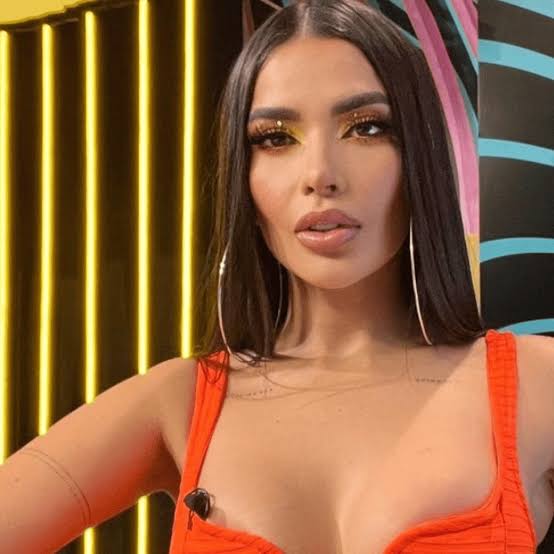 Vcs sabem que isso não termina com essa expulsão, né? Espero que possamos ajudar a Dania no reality dela, pq o mundo é machista e estão culpando ela lá no México, sendo que ela é a vítima. #BBB23