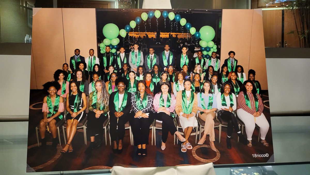 HACP1's tweet photo. HACP is proud to honor the students and community leaders at the @needpgh 60th Annual Scholarship Dinner —Diamond Jubilee.

Congratulations! Your future is bright!! https://t.co/NekzIJm56D