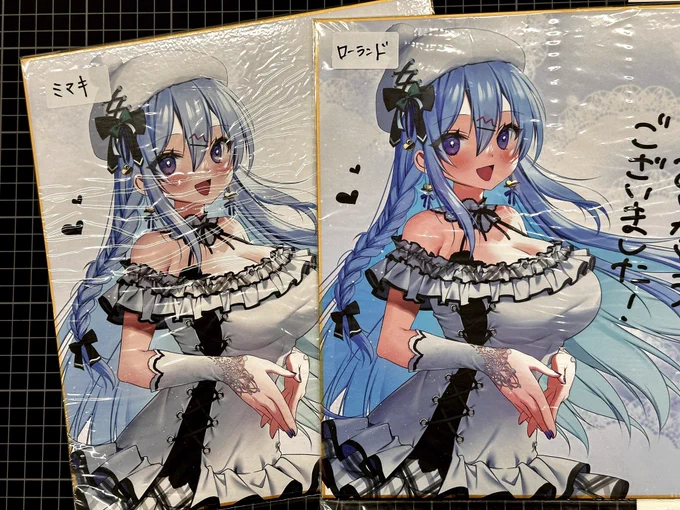 最近たまに、絵師さんから『色紙1枚だけ印刷できませんかね?』って相談があるから、ぜんぜんやりますよってことで、どうせなら色紙も綺麗にすっかって印刷機やプロファイル変えながらテストを繰り返してます 