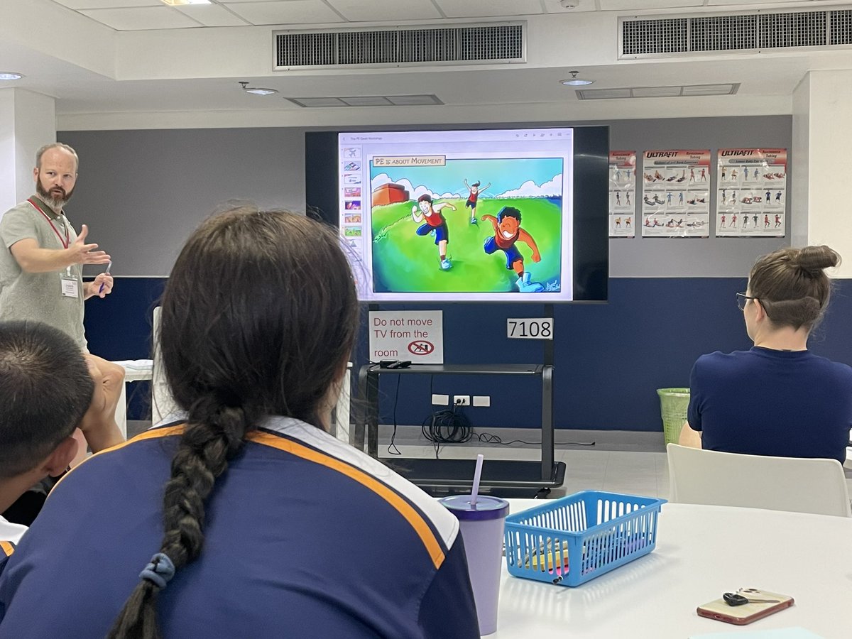 LockettMeg's tweet image. Super lucky to have @thepegeek delivering a fantastic integrating emerging technologies in PE workshop here at NIST. We have been spoilt with amazing professional development over the last 2 weeks! Awesome to connect with PE teachers from other schools too! #physed #pegeek