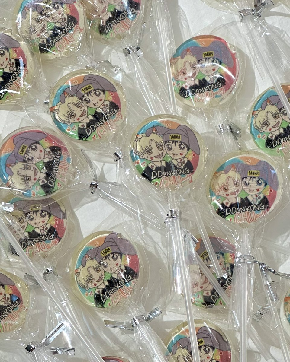 astro_falling's tweet photo. MOONBIN &amp; SANHA 1ST FAN CON [ DIFFUSION ] 

#문빈 #산하 팬콘나눔👾🍭🎟️

참여방법 : RT
🎁딴콩츄사탕+티켓 1set (양일 각 50set)
📍당일 타래 공지
⏰토 12:00~12:30
      일 14:00~14:30 https://t.co/Muf6fbTlFl