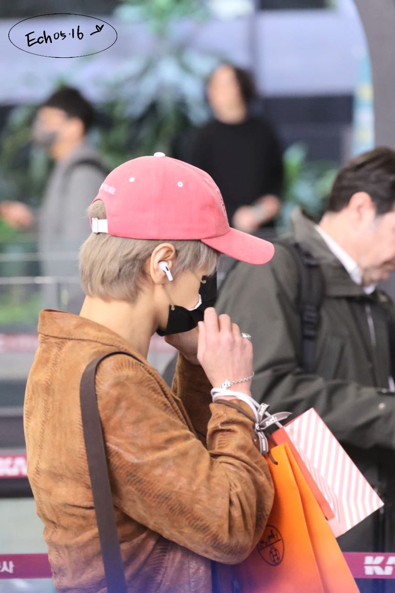 230317 인천 출국HQ

😀😀😀

#SUPERJUNIOR #슈퍼주니어

#YESUNG #예성 #艺声 #イェソン