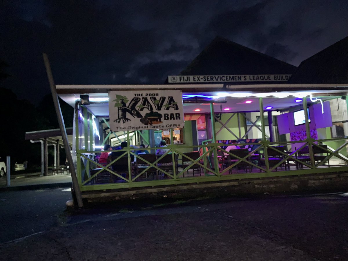 TikoicoloJ's tweet photo. “Is this enough for chaiser” sis and I vaqara kava bar mada i Lautoka. #RSLBar #SugarCity https://t.co/MdzfsgoTOF