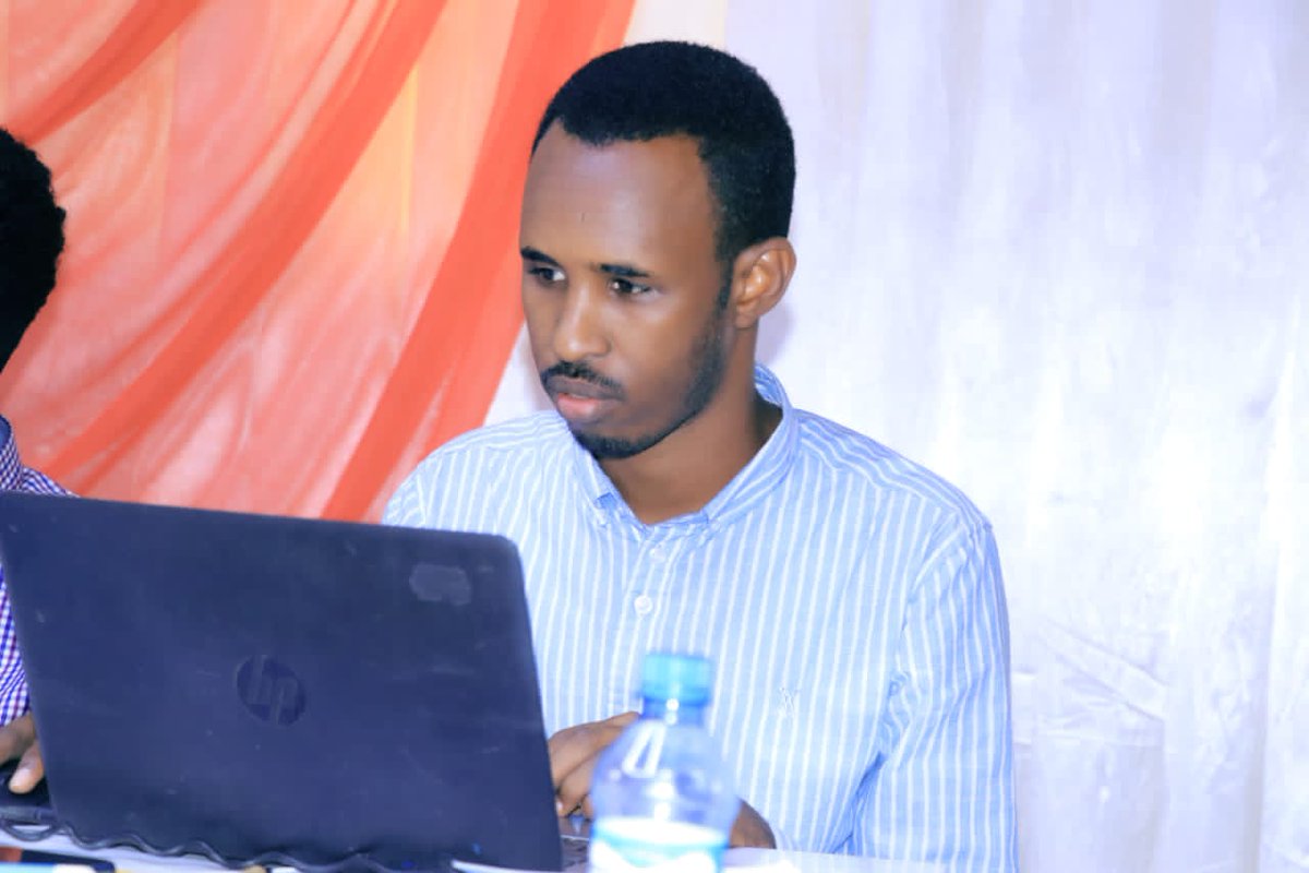 abmed_m's tweet photo. #jimco Kariim #dusmareb https://t.co/SS8nxWEkfT