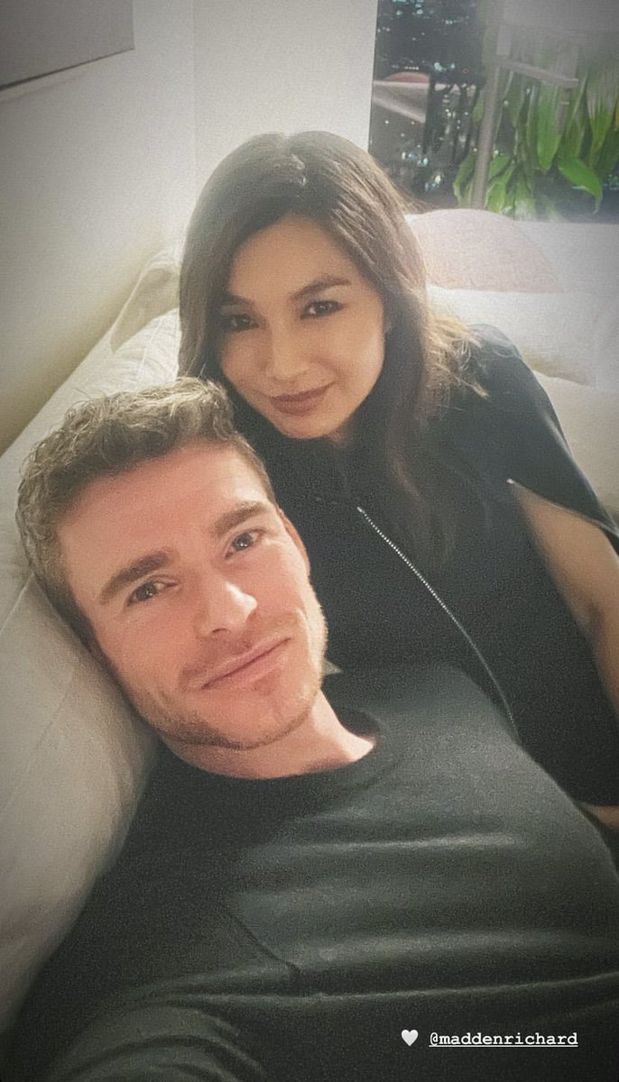 widowsersi's tweet photo. MY PARENTS ARE BACK https://t.co/uheooAog0X