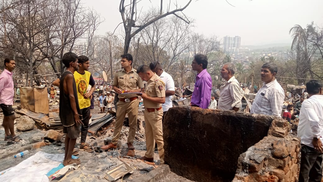 MahaC19PECOnet's tweet photo. MahaPECOnet Member Parivartansheel Sanstha were among the first responders of the Malad East - Appapada Slum Fire Accident Volunteers were arranged by them to provide counseling to the affected.
#AppapadaFire #Response #Relief #Disaster #Maharashtra #MahaPECOnet https://t.co/UWloBtUwxv