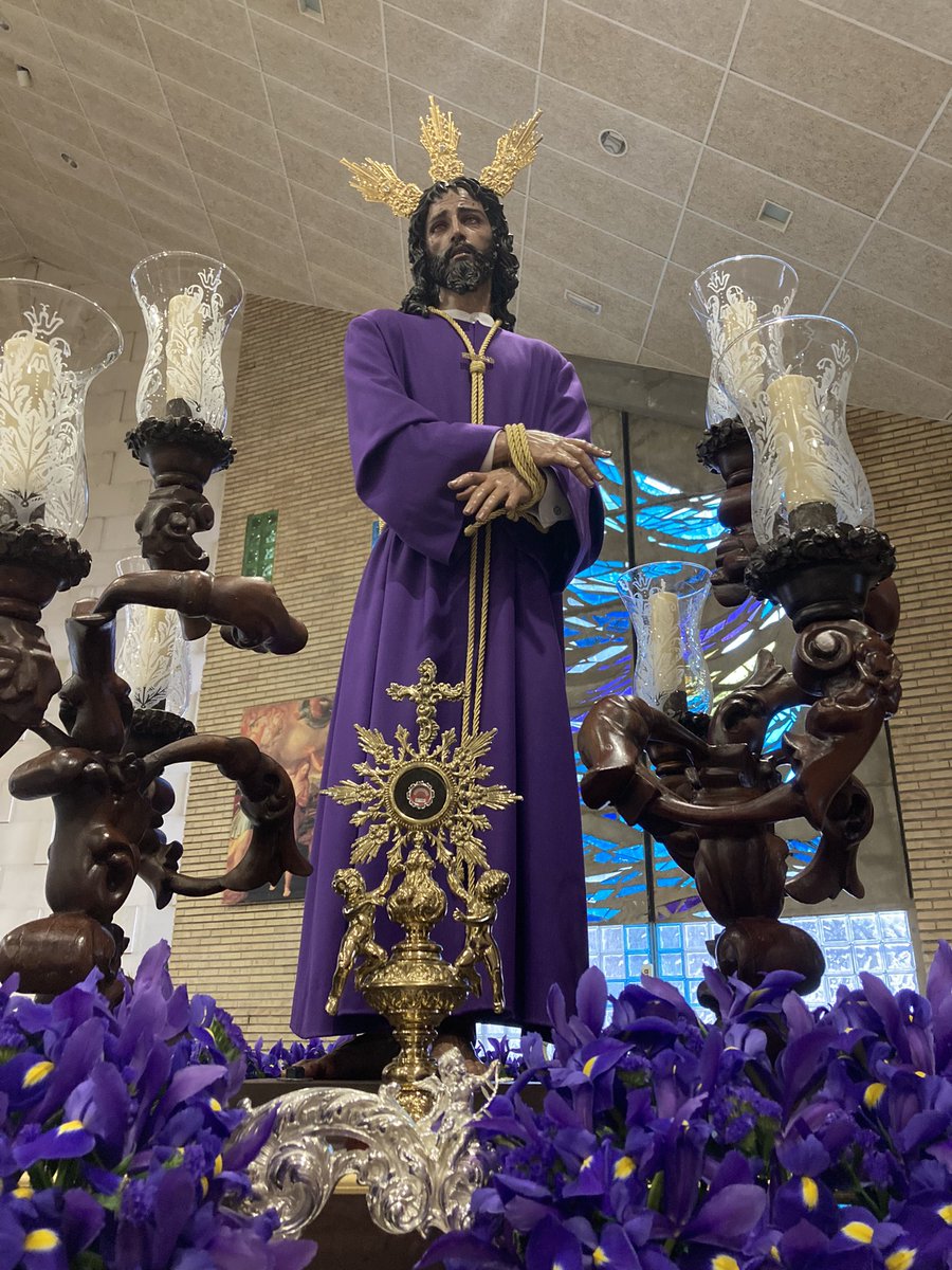 Hoy sale el Señor <a href="/AP_ElOlivo/">A.P. Humildad y Caridad - El Olivo</a> #elolivosiguecaminando