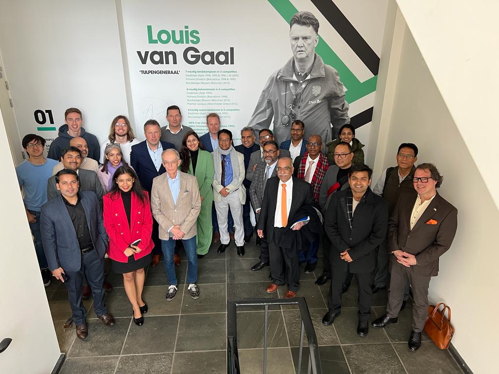 startupindia's tweet photo. Day 2 of the International #CapacityBuilding Programme in Netherlands had representatives from Orange Sports Forum present on Indian-Dutch collaboration opportunities in sports.
#StartupIndia #SRFInternational #Startups #SustainableInnovation #Netherlands #StateRankingFramework https://t.co/ZsAphEElzQ