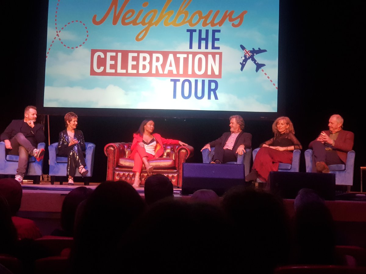 BalSid2015's tweet photo. Fab night with the #Neighbours cast brilliantly hosted by @LeahBoleto  and the fab company of @KalpanaBoodhoo 👌🥳😁 @LiveInConvo https://t.co/THK8kYHQ0r