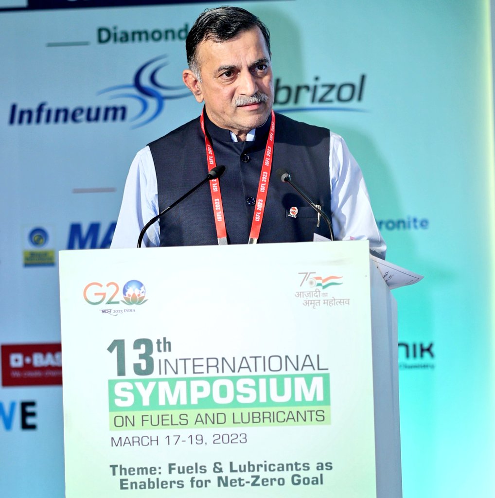 'IndianOil has been very proactive in offering green fuel technologies such as #XtraGreen, #XP95 & #XP100 that has led to a 160,000 metric tonnes reduction in carbon emissions,' Mr SM Vaidya, Chairman (IndianOil) at the 13th ISFL symposium.

#ISFL2023
@RndIndianoil @DirRnD_iocl