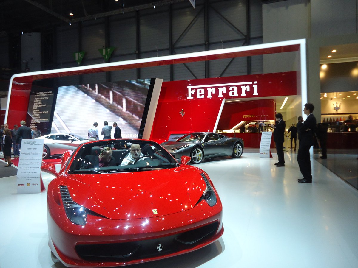 Gayathri_Nathan's tweet photo. #Memories
#March2012
#GenevaInternationalAutoShow https://t.co/hhozJ6Skgn