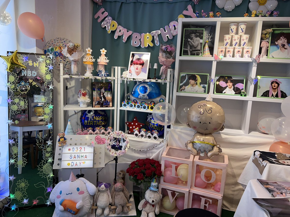 SANSKY321's tweet photo. 𝟮𝟬𝟮𝟯 𝗦𝗔𝗡𝗛𝗔 𝗕𝗜𝗥𝗧𝗛𝗗𝗔𝗬 𝗖𝗮𝗳𝗲 𝗘𝘃𝗲𝗻𝘁 💕
 
🌸Spring with Breeze 🌸

📍𝗧𝗼𝗻𝗲 &amp; 𝗠𝗮𝗻𝗻𝗲𝗿
🗓️ 𝟮𝟬𝟮𝟯.𝟬𝟯.𝟭𝟳 - 𝟮𝟬𝟮𝟯.𝟬𝟯.𝟮𝟭

#산하 #윤산하 #SANHA 
#산하는_오래빛날_우리의유일한빛
#Spring_with_Breeze https://t.co/JnITS0x1Hj