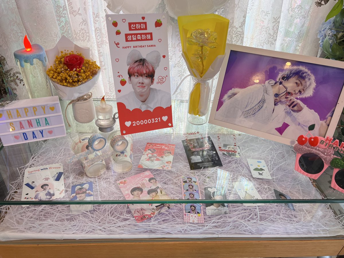 SANSKY321's tweet photo. 𝟮𝟬𝟮𝟯 𝗦𝗔𝗡𝗛𝗔 𝗕𝗜𝗥𝗧𝗛𝗗𝗔𝗬 𝗖𝗮𝗳𝗲 𝗘𝘃𝗲𝗻𝘁 💕
 
🌸Spring with Breeze 🌸

📍𝗧𝗼𝗻𝗲 &amp; 𝗠𝗮𝗻𝗻𝗲𝗿
🗓️ 𝟮𝟬𝟮𝟯.𝟬𝟯.𝟭𝟳 - 𝟮𝟬𝟮𝟯.𝟬𝟯.𝟮𝟭

#산하 #윤산하 #SANHA 
#산하는_오래빛날_우리의유일한빛
#Spring_with_Breeze https://t.co/JnITS0x1Hj