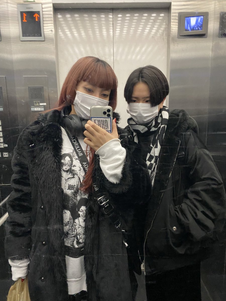 000wr000's tweet photo. 赤髪安定してきたあたり https://t.co/ayDaecnCqP