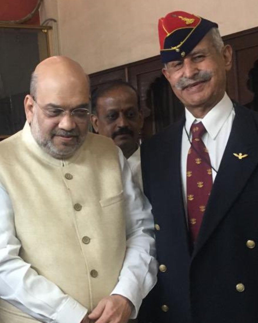 <a href="/Dev_Fadnavis/">Devendra Fadnavis</a> This is Col. Dayal Hingorani, who once ensured the safety of Amit Shah ji landing him safely when the helicopter was short on fuel and there was a bad weather condition 

This man who served the nation has his money earned serving the nation in PMC Bank. Today he cannot access it