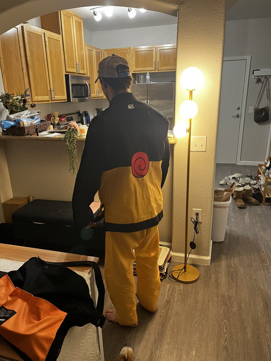 CameronBoston3's tweet photo. The village hidden in the gi. This is the greatest gift https://t.co/wfyKFHeq0g